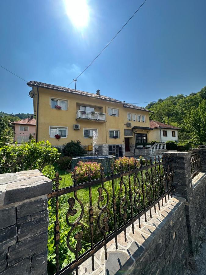 Beautiful House Overlooking سراييفو المظهر الخارجي الصورة